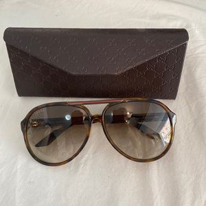 Gucci Unisex Aviator Sunglasses